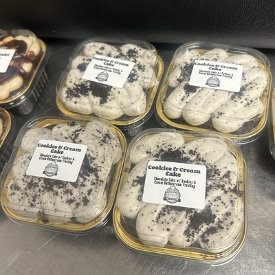 Cookies & Cream Cake
