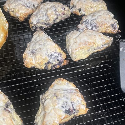 Sourdough Blueberry Scones 