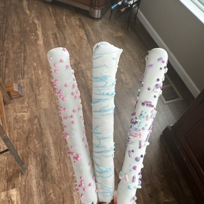 Pretzel Rods 