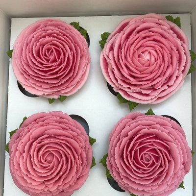 Roses In Bloom - 4 Count Boxed 