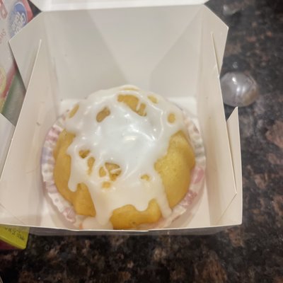 Lemon Bundt Cake With Lemon Glaze ( Price Per Bundt) 