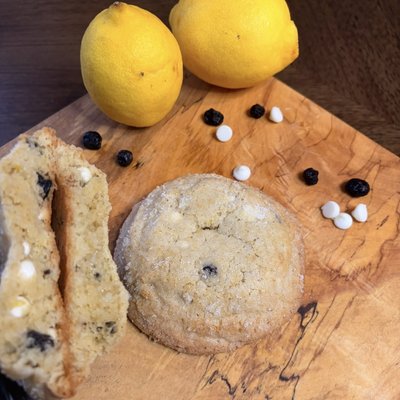 Lemon Blueberry Cookie