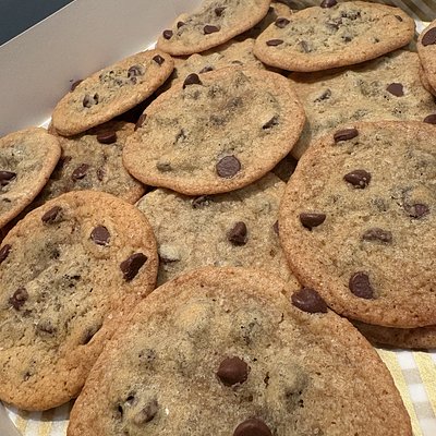 1 Dozen Reg. Size Sea Salt Chocolate Ship Cookies