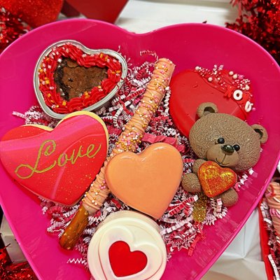Medium Valentine’s Day Box
