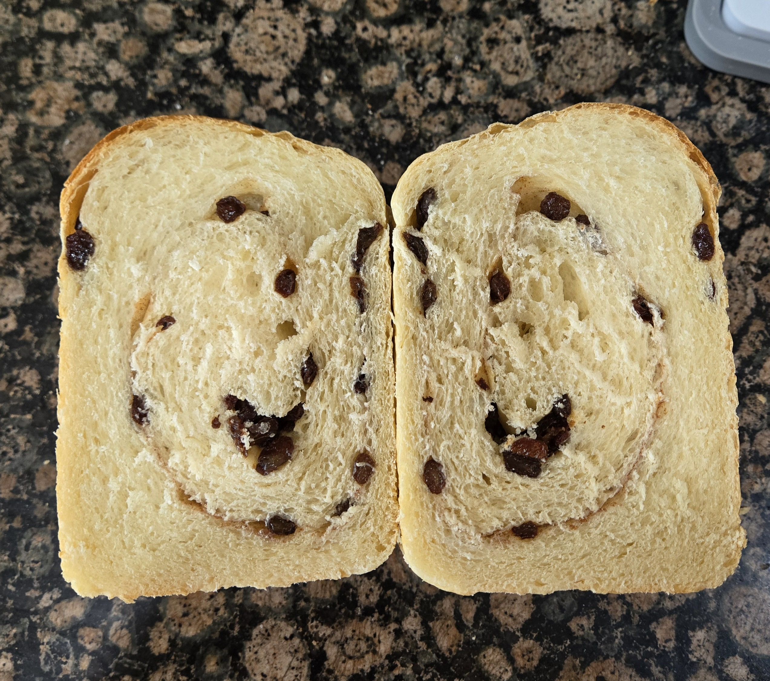 Cinnamon Raisin Soft Bread 