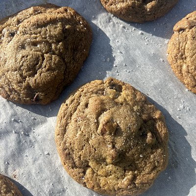 Sourdough Brown Butter Chocolate Chip Cookies
