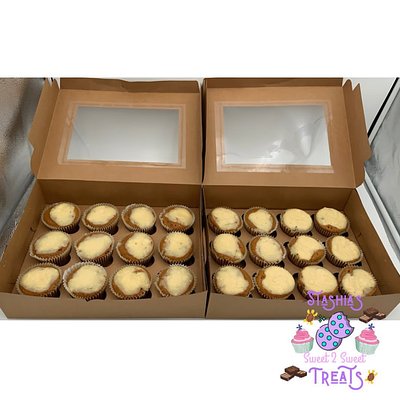 Pumpkin Cream Cheese Muffin Dozen 