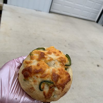 Jalapeño Cheddar Bagels 