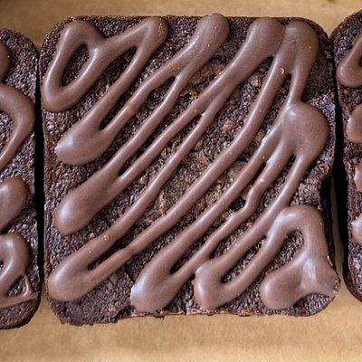 Triple Chocolate Brownies (4 pack)