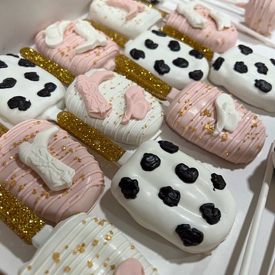 Cakesicles