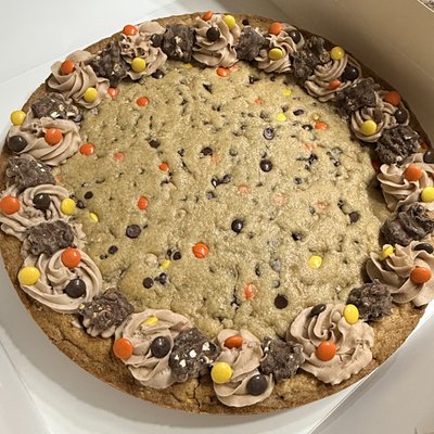 14in Custom Cookie Cake