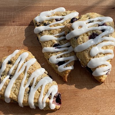 2ct Blueberry lemon Scone