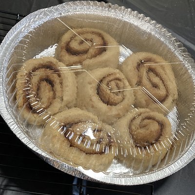 Cinnamon Rolls  (6) Cream Cheese Or Buttercream Icing -please Specify On Order