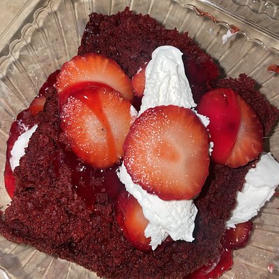 Red velvet strawberry shortcake 