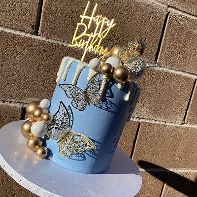 Customized Cakes 