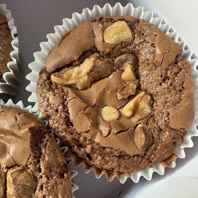 Brownies With Nuts 