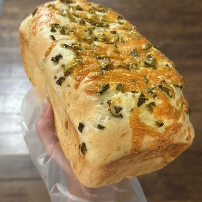 Cheddar Jalapeño bread 