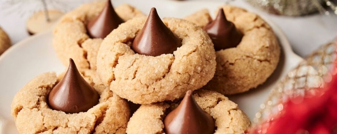 Peanut Butter Blossom Cookie