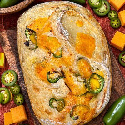 🌶️Jalapeño & Sharp 🧀Cheddar Sourdough