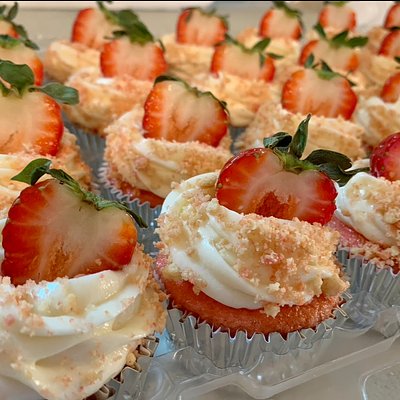 Dozen Strawberry Shortcake Cupcakes 