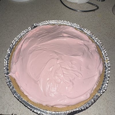 Strawberry 🍓 Lemonade Creme Pie