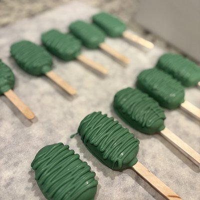 Tier 1 Cake Pops