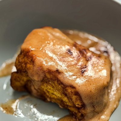 Pumpkin Spice Cinnamon Rolls