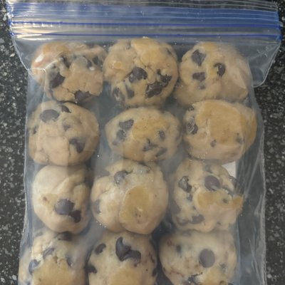 Frozen Brown Butter Sourdough Chocolate Chip Cookies