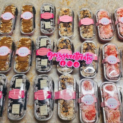 Two Dozen Mini Loaf Cakes