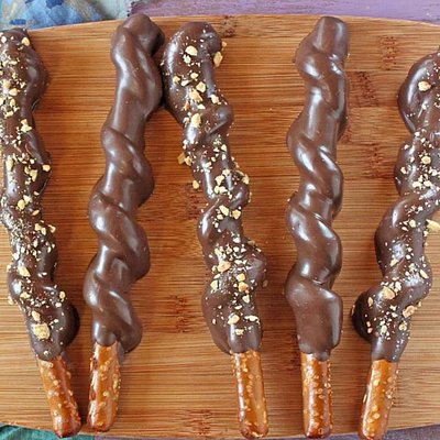 Caramel Wrapped Chocolate Covered Pretzels 1 Dozen
