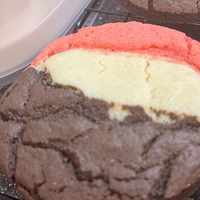 Neapolitan cookies