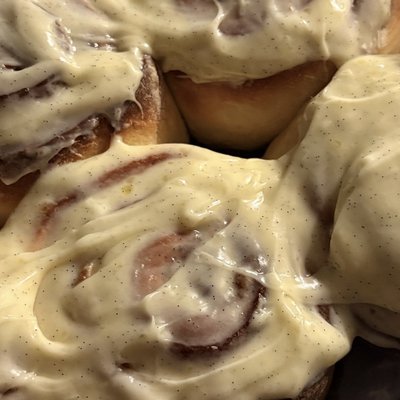 Classic Cinnamon Buns 