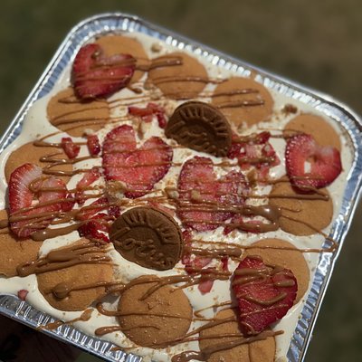 Strawberry Biscoff Banana - Small