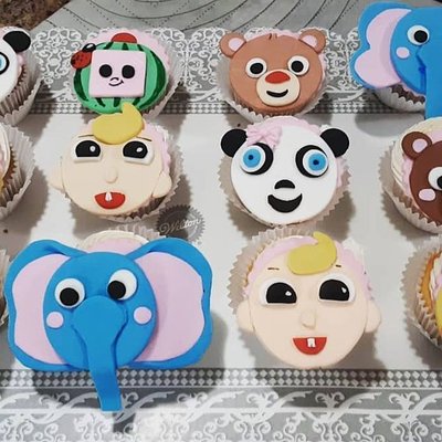 Coconut Melon Cupcakes Per Dozen 