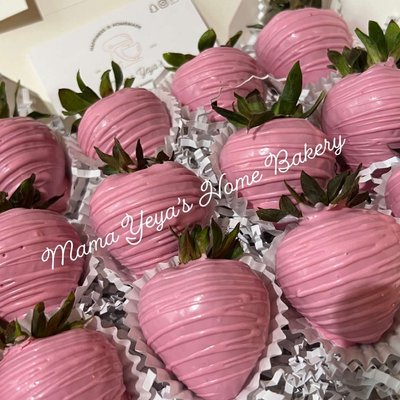 1 Dozen Chocolate Covered Strawberries 