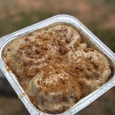 Biscoff Cinnamon Rolls 