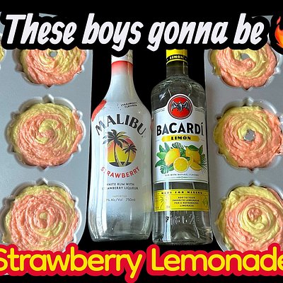 Strawberry Lemonade Bundt’s 