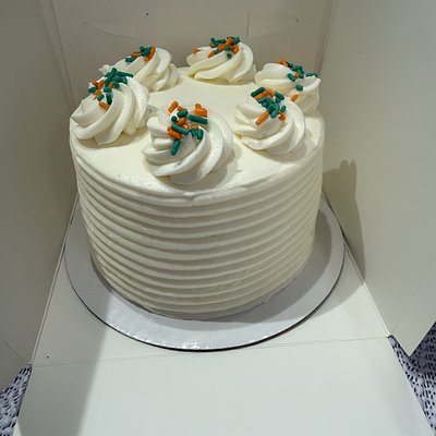 6” Mami’s Favorite Cake