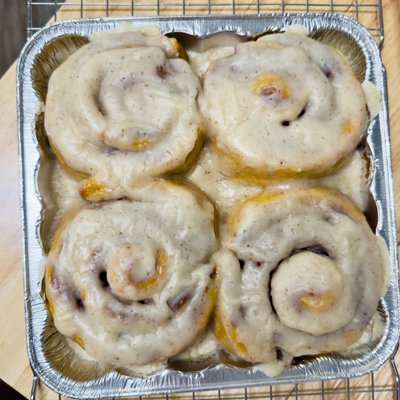 Pumpkin Sourdough Cinnamon Rolls- 4 Pack