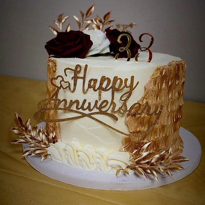 4" Tres Leches Cake 2 Layers