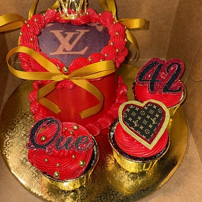 Mini Celebration Cake Board