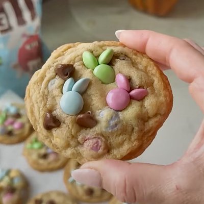 Easter M&M Cookies