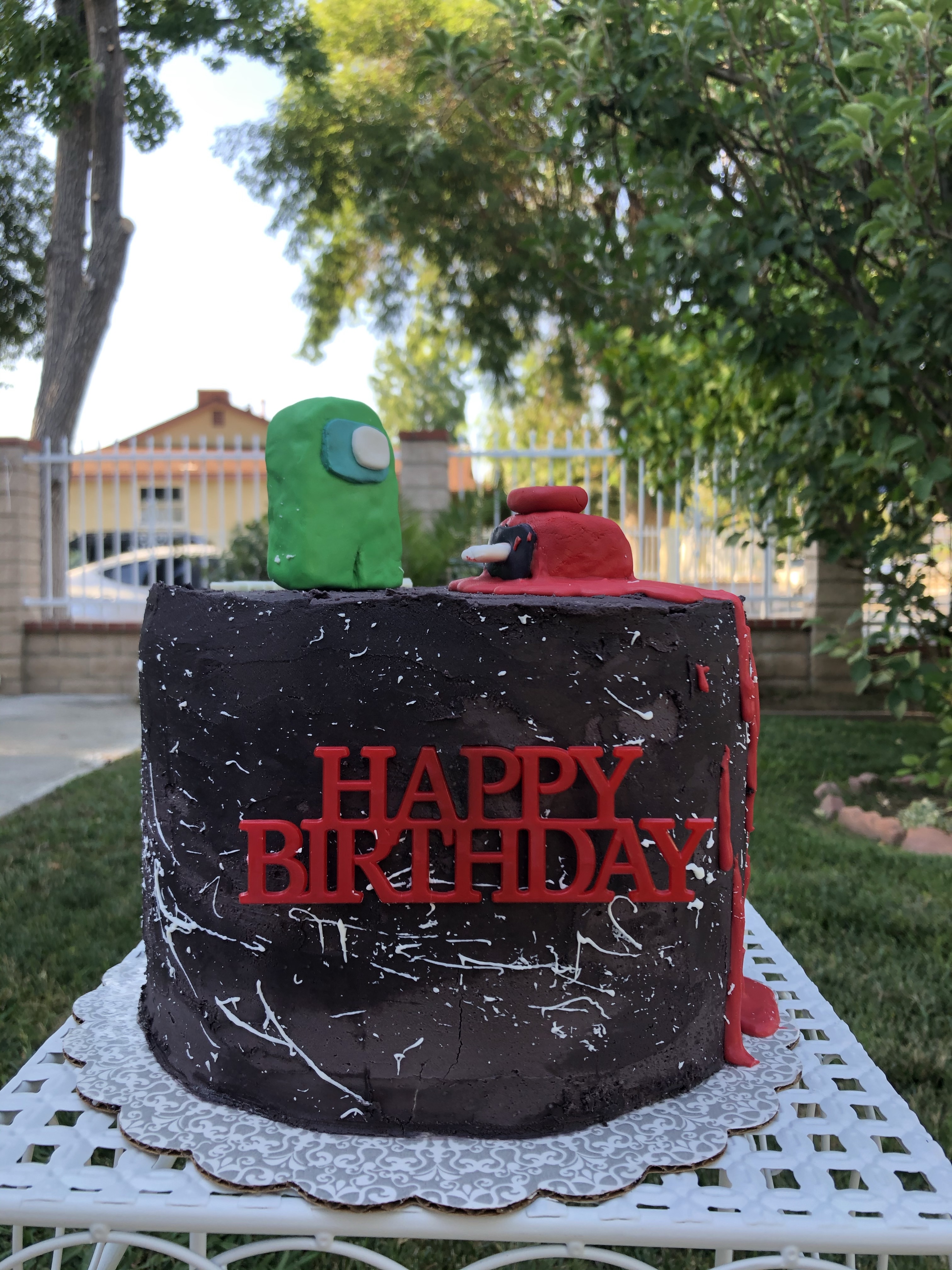 8" Cakes