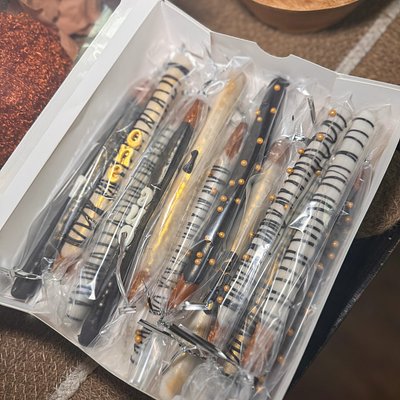 Chocolate Covered Pretzel Rods