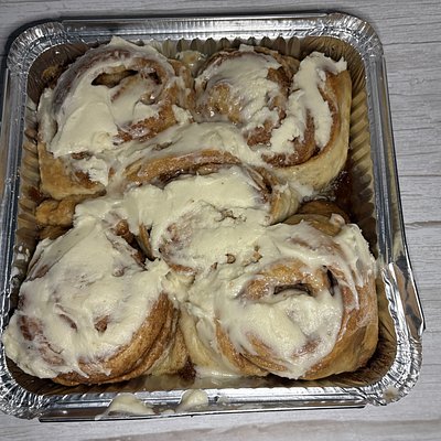 Box Of 4 Cinnamon Rolls