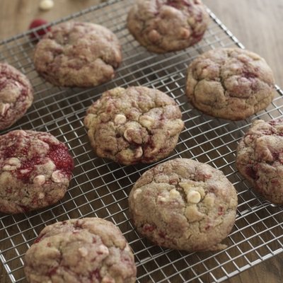 Cookies Raspberry White Chocolate Cookies 4 Pk 