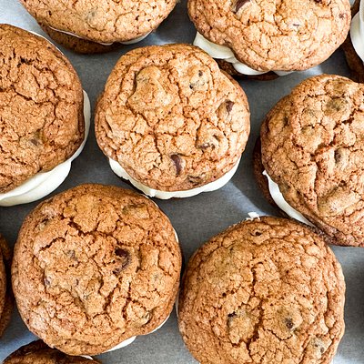 Chocolate Chip Cookie Sandwiches 