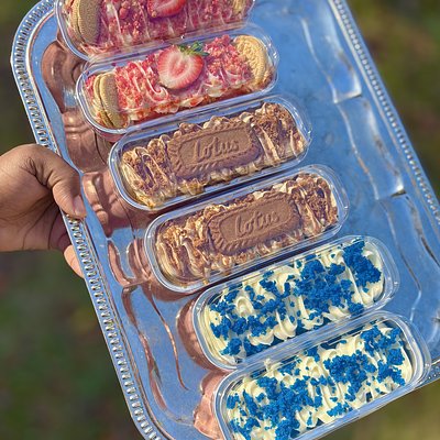 Mini Loaf Cakes (Dozen)