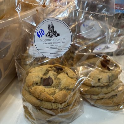 Chocolate Chip Cookies -6 Ct. 