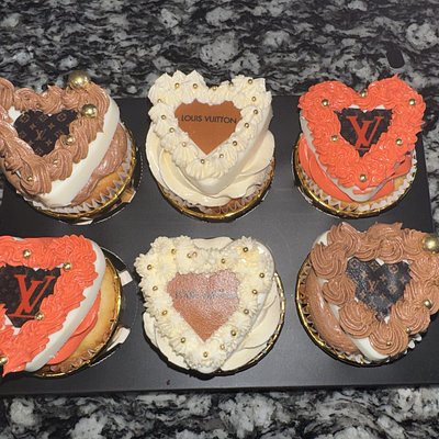 Luxury Cupcakes 